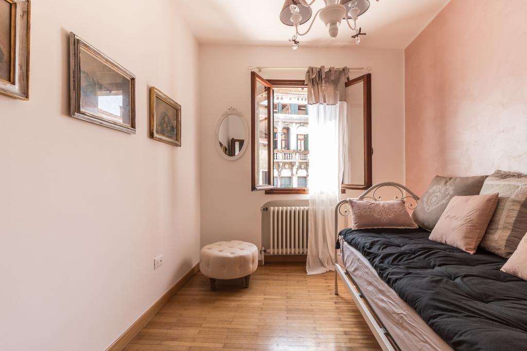 Casa Dell'Artista Lägenhet Venedig Exteriör bild